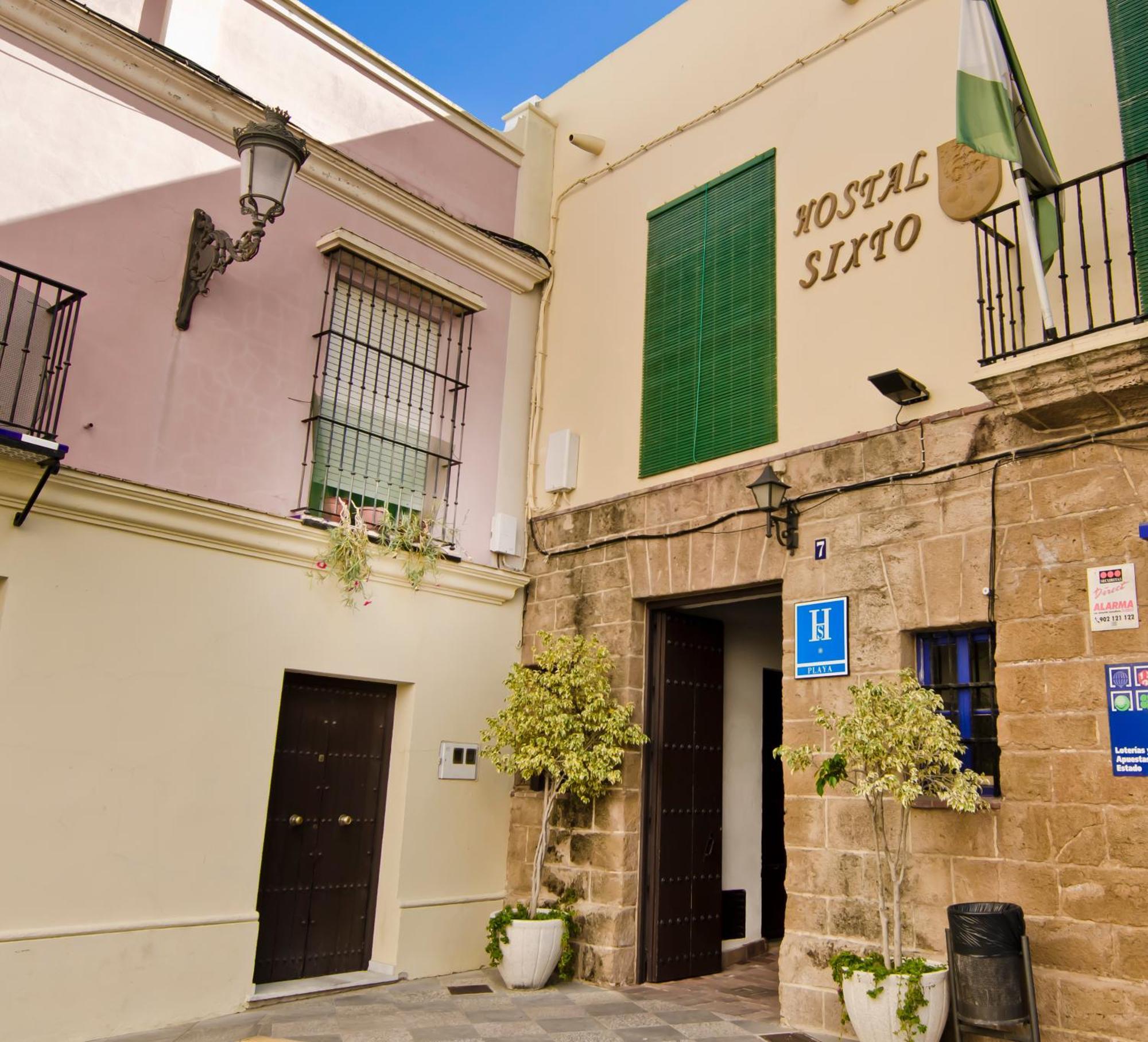Pensión Sixto Rota